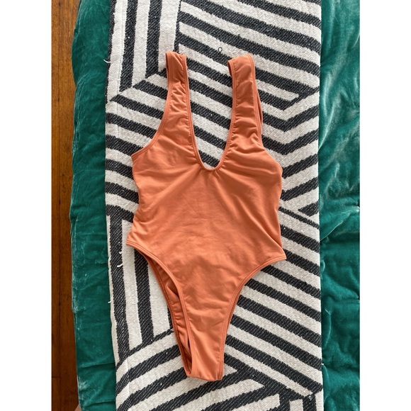 Minimale Animale One Piece Bathing Suit - Picture 1 of 5